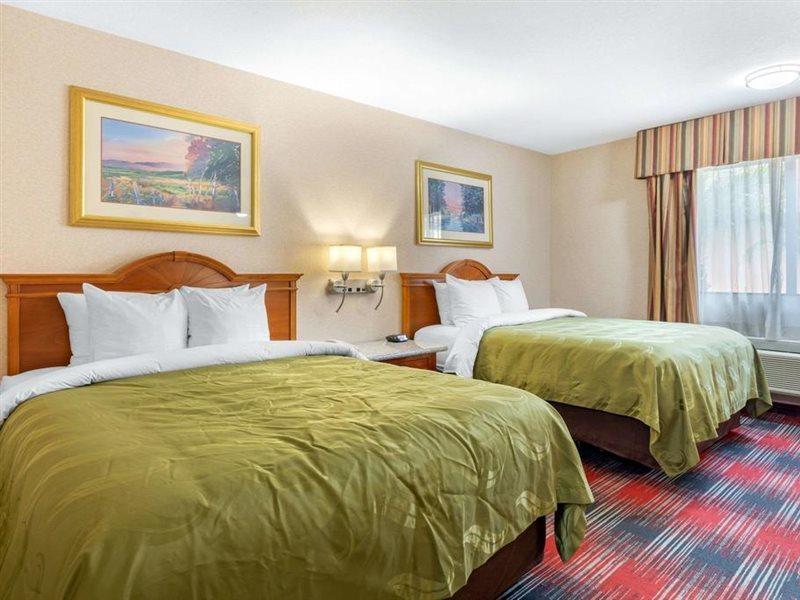 Quality Inn & Suites Oceanside Near Camp Pendleton Eksteriør billede