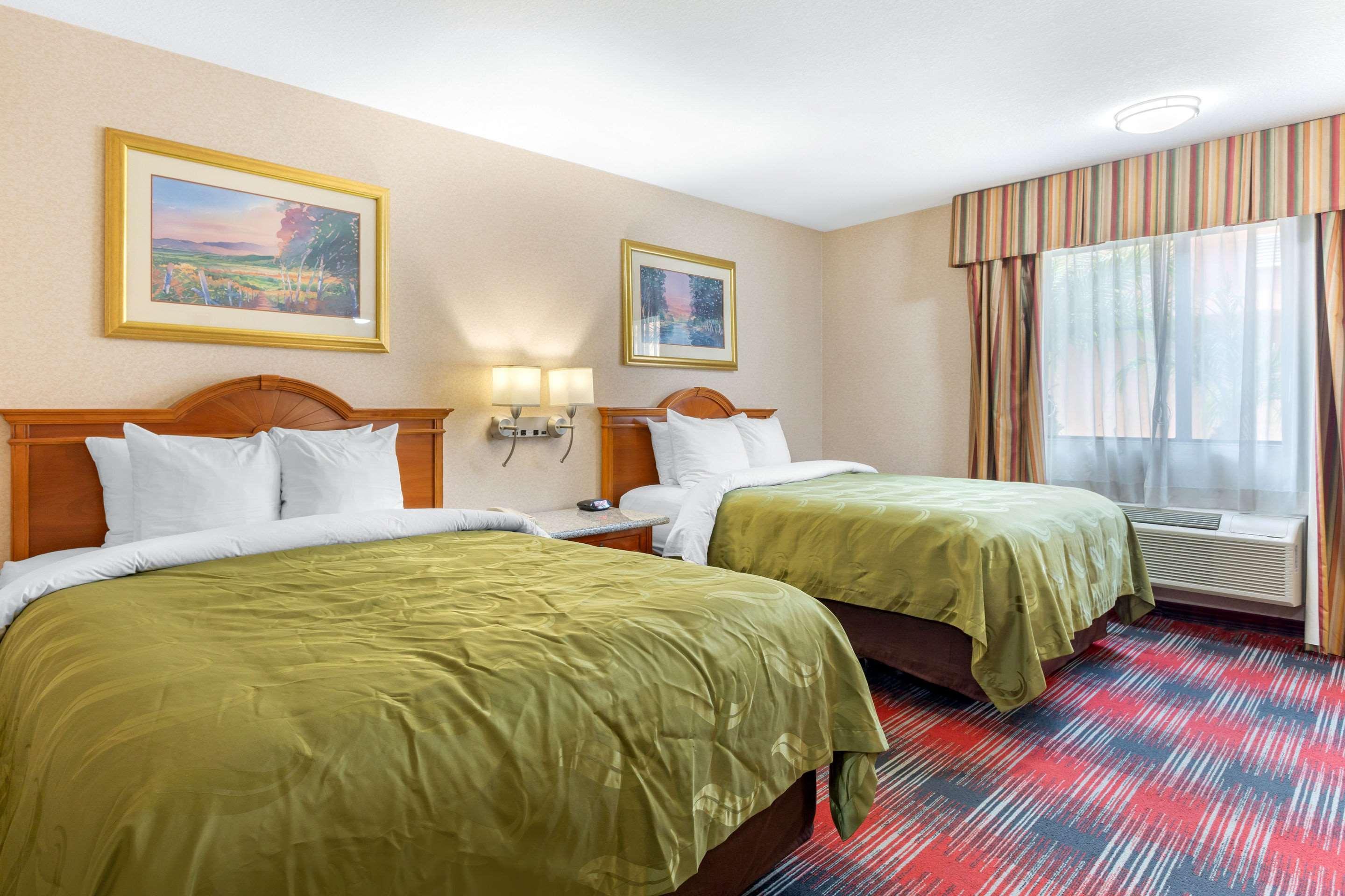 Quality Inn & Suites Oceanside Near Camp Pendleton Eksteriør billede