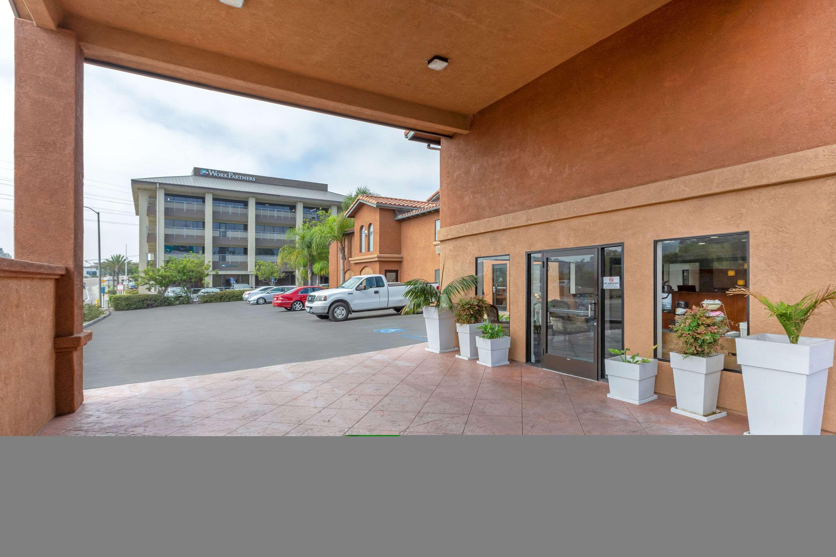 Quality Inn & Suites Oceanside Near Camp Pendleton Eksteriør billede